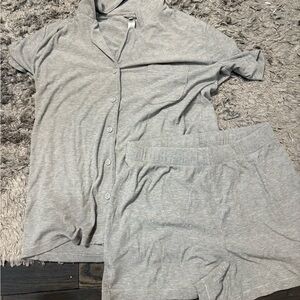 Skims Casual Gray Lounge Short Set